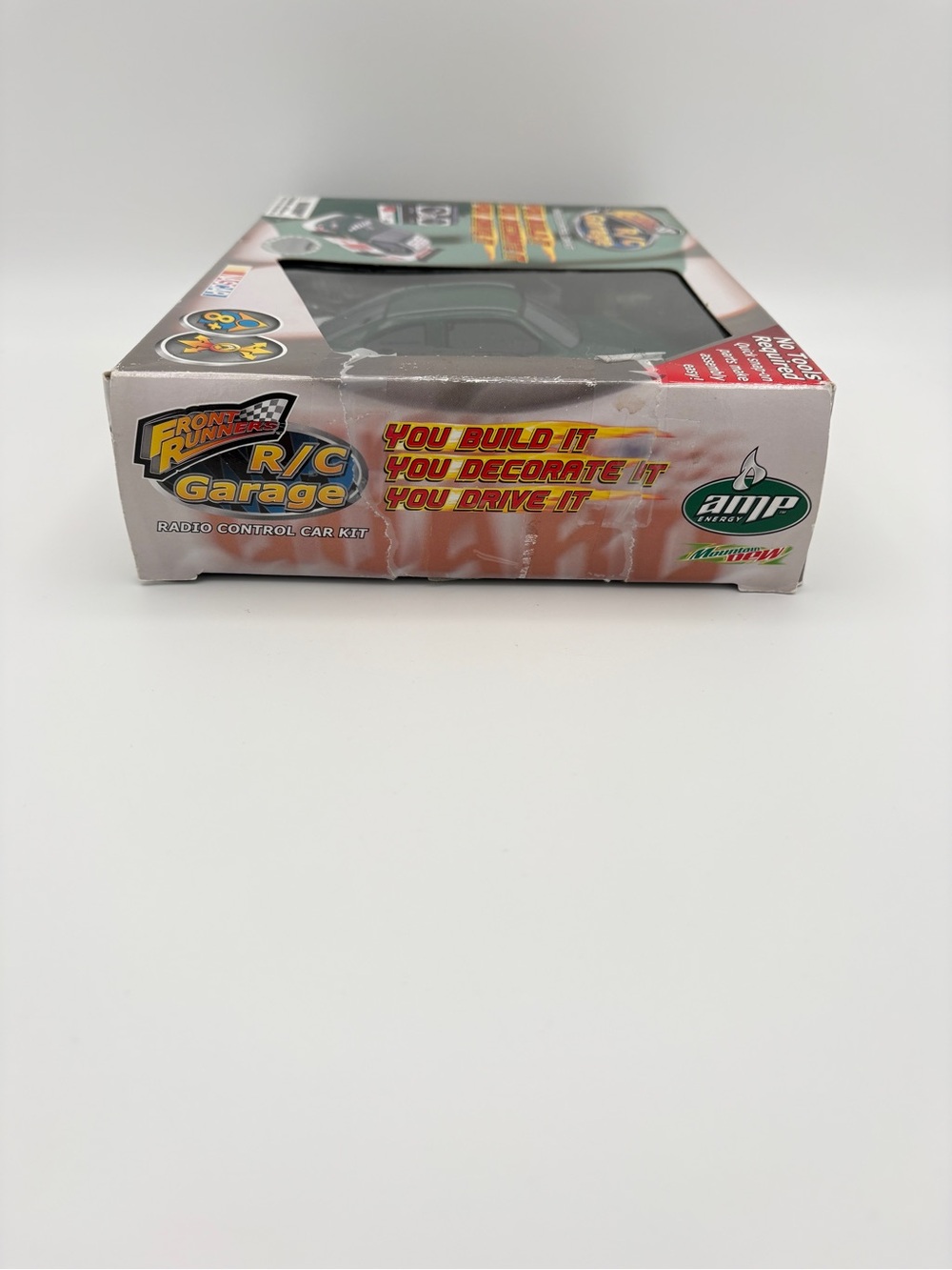 Front Runners R/C Garage Radio Control Car Kit You Build It NASCAR #88 Earnhardt - Picture 8 of 13